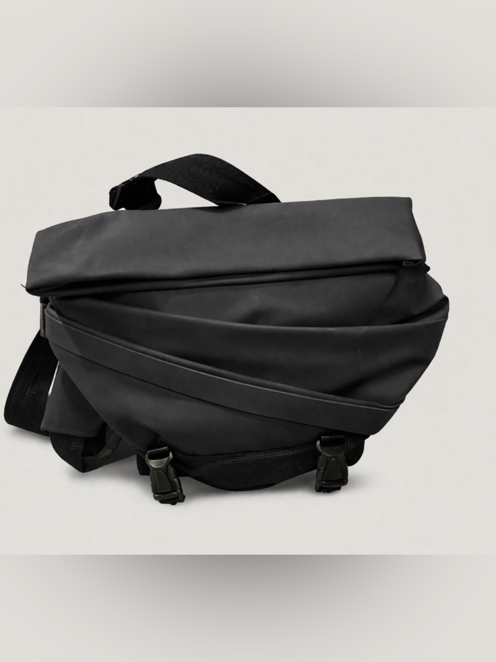 Minimalist Black Roll-Top Sling Crossbody Bum Bag | Unisex Everyday Techwear
